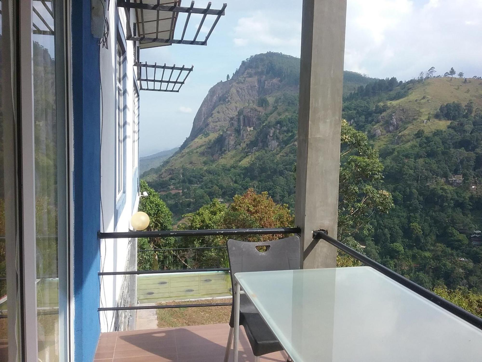 Ella Floating View Acomodação com café da manhã Exterior foto